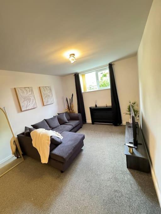 Luxury Cozy 3 Bed Apartment 5Mins From City - Free Parking! Nottingham Exterior foto
